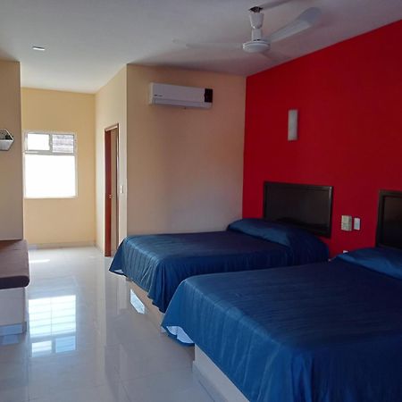 El Descanso Inn Mazatlán Εξωτερικό φωτογραφία