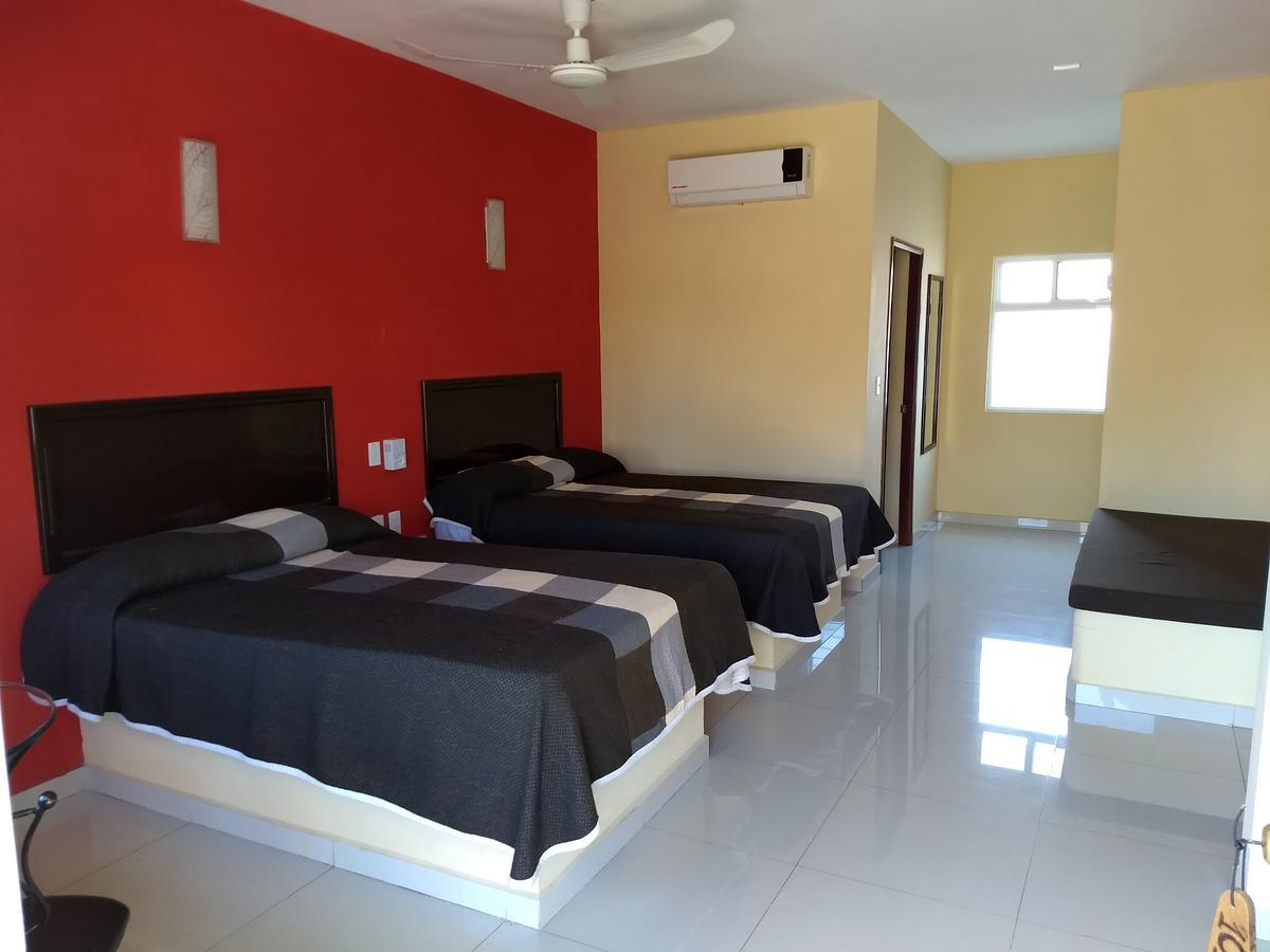 El Descanso Inn Mazatlán Εξωτερικό φωτογραφία