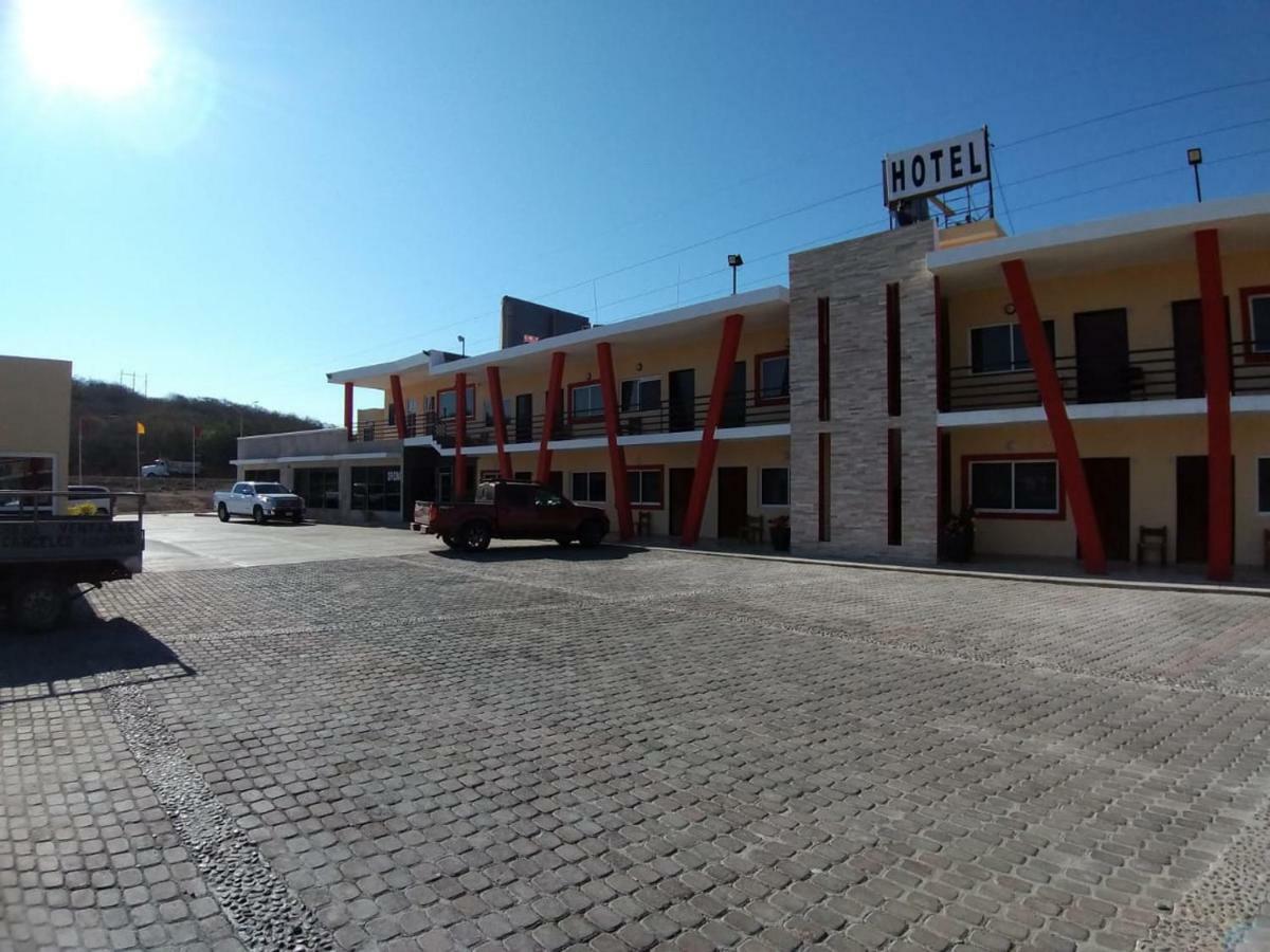 El Descanso Inn Mazatlán Εξωτερικό φωτογραφία